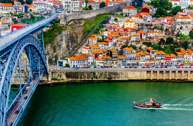 Fly Drive Lissabon naar Porto via de kustroute 14