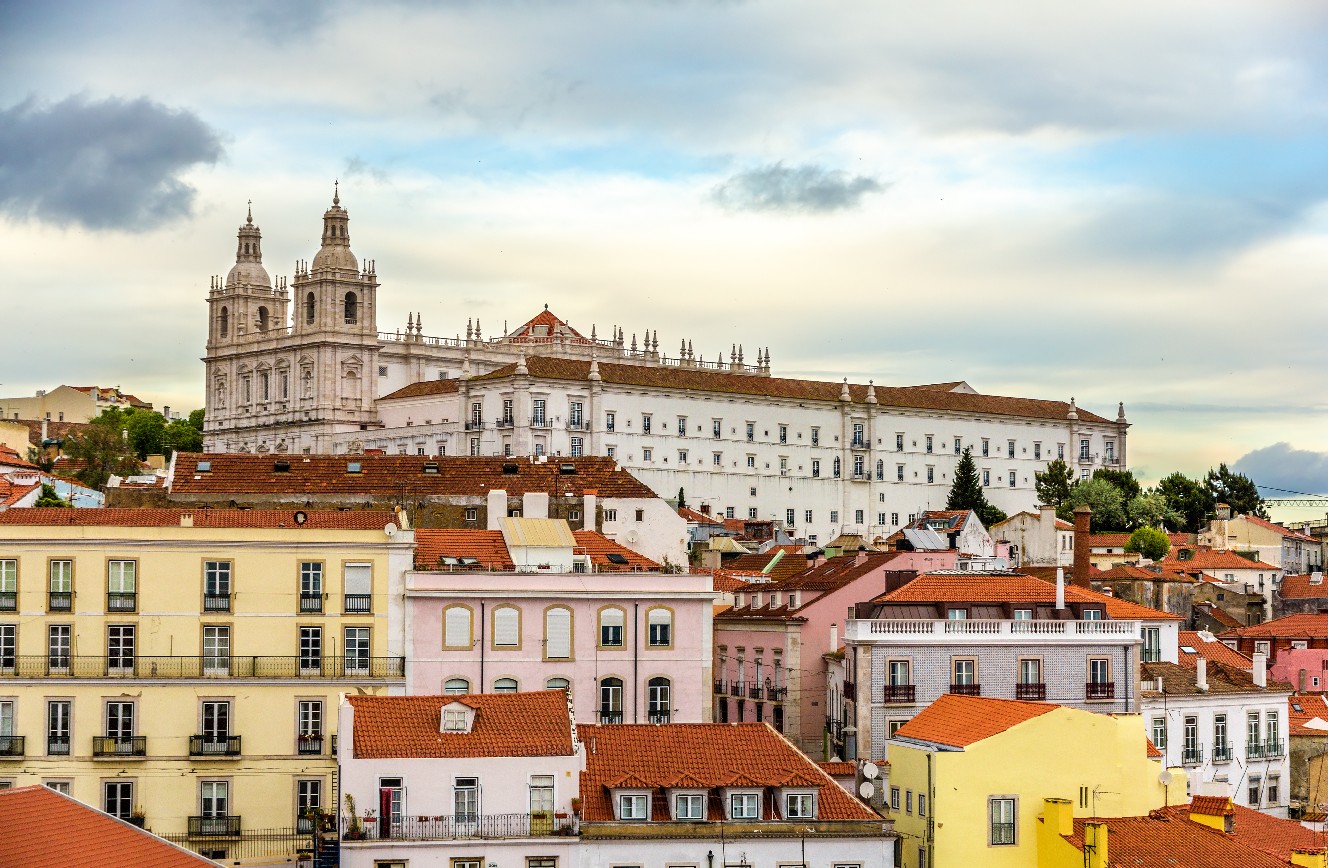 Reis Vlieg Busrondreis  Portugees hoogstandje